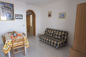 Apartment 250 Meters From the Beach With sea View