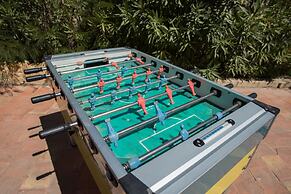 Holiday House With Panoramic View, Balcony, Wifi, and Near the Sea