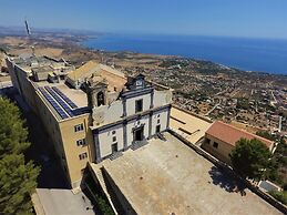 Holiday Home in Sciacca Mare Tennis Soccer Field, Barbecue, Wifi, Kitc