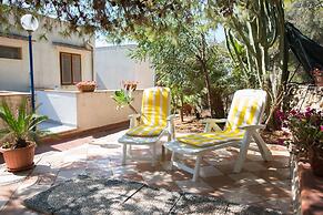 Holiday Home in Sciacca Mare Tennis Soccer Field, Barbecue, Wifi, Kitc