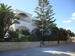 Holiday Home in Sciacca Mare Tennis Soccer Field, Barbecue, Wifi, Kitc