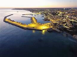 Holiday Home in Sciacca Mare Tennis Soccer Field, Barbecue, Wifi, Kitc