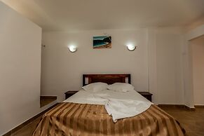 HN City Center Hotel