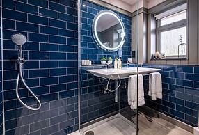 The Three Blackbirds