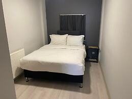 Adresin Hotel