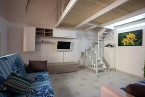 4 Sister Open Space in Puglia, Italy