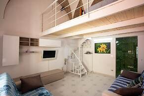 4 Sister Open Space in Puglia, Italy