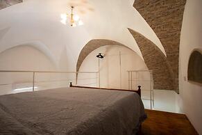 4 Sister Open Space in Puglia, Italy