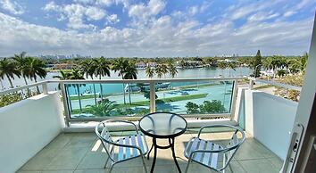 Seacoast by Miami Ambassadors