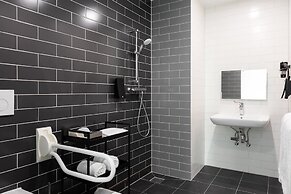 Holiday Inn Express Amsterdam - North Riverside by IHG