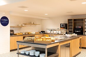 Holiday Inn Express Amsterdam - North Riverside by IHG