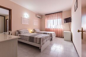 Hotel Maris
