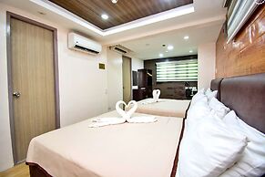 Emerald Island Hotel