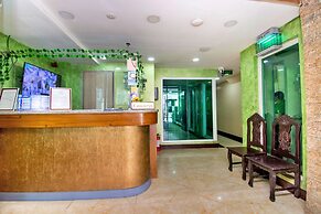 Emerald Island Hotel