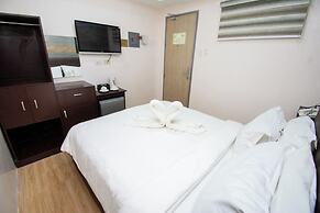Emerald Island Hotel