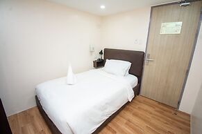 Emerald Island Hotel