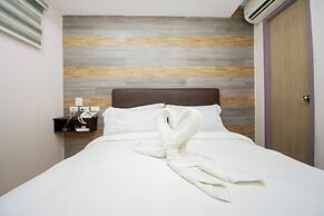 Emerald Island Hotel