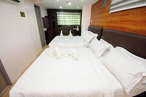 Emerald Island Hotel