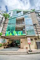Emerald Island Hotel