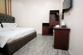 Emerald Island Hotel