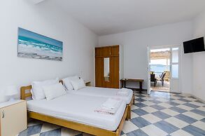 Sun & Sea Apartments