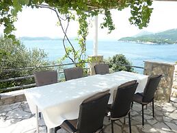 Sun & Sea Apartments