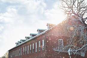 Hotel Millwright