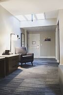 Hotel Millwright
