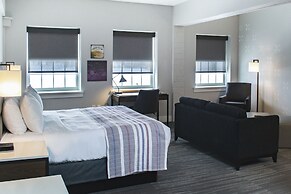 Hotel Millwright