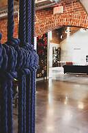 Hotel Millwright