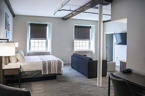 Hotel Millwright