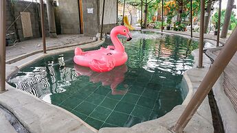 Vila Air Natural Resort