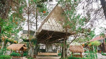 Vila Air Natural Resort