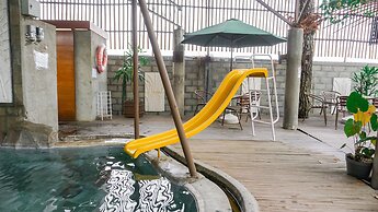 Vila Air Natural Resort