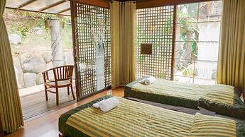 Vila Air Natural Resort