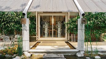 Vila Air Natural Resort