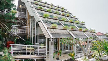 Vila Air Natural Resort