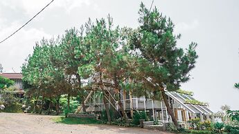 Vila Air Natural Resort