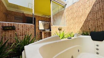 Midsummer Thulusdhoo