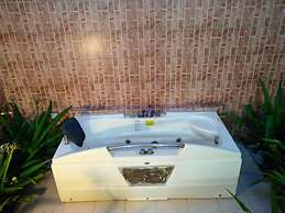 Midsummer Thulusdhoo