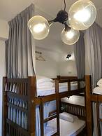 910 Hostel