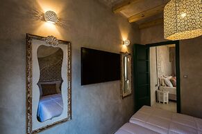 Decan Concept Boutique Estate