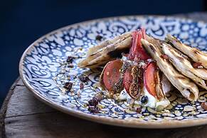 Decan Concept Boutique Estate