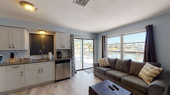 Off the Charts Inn & Out Island Resort