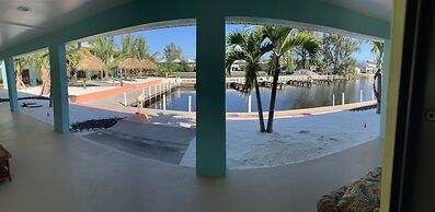 Off the Charts Inn & Out Island Resort