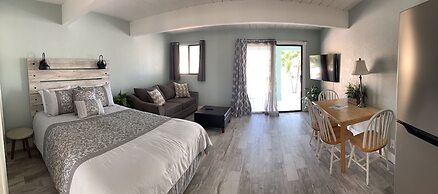 Off the Charts Inn & Out Island Resort