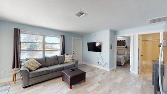 Off the Charts Inn & Out Island Resort