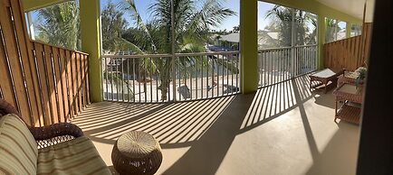 Off the Charts Inn & Out Island Resort