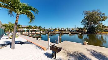 Off the Charts Inn & Out Island Resort