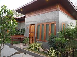 Nawiengkae Riverview Resort